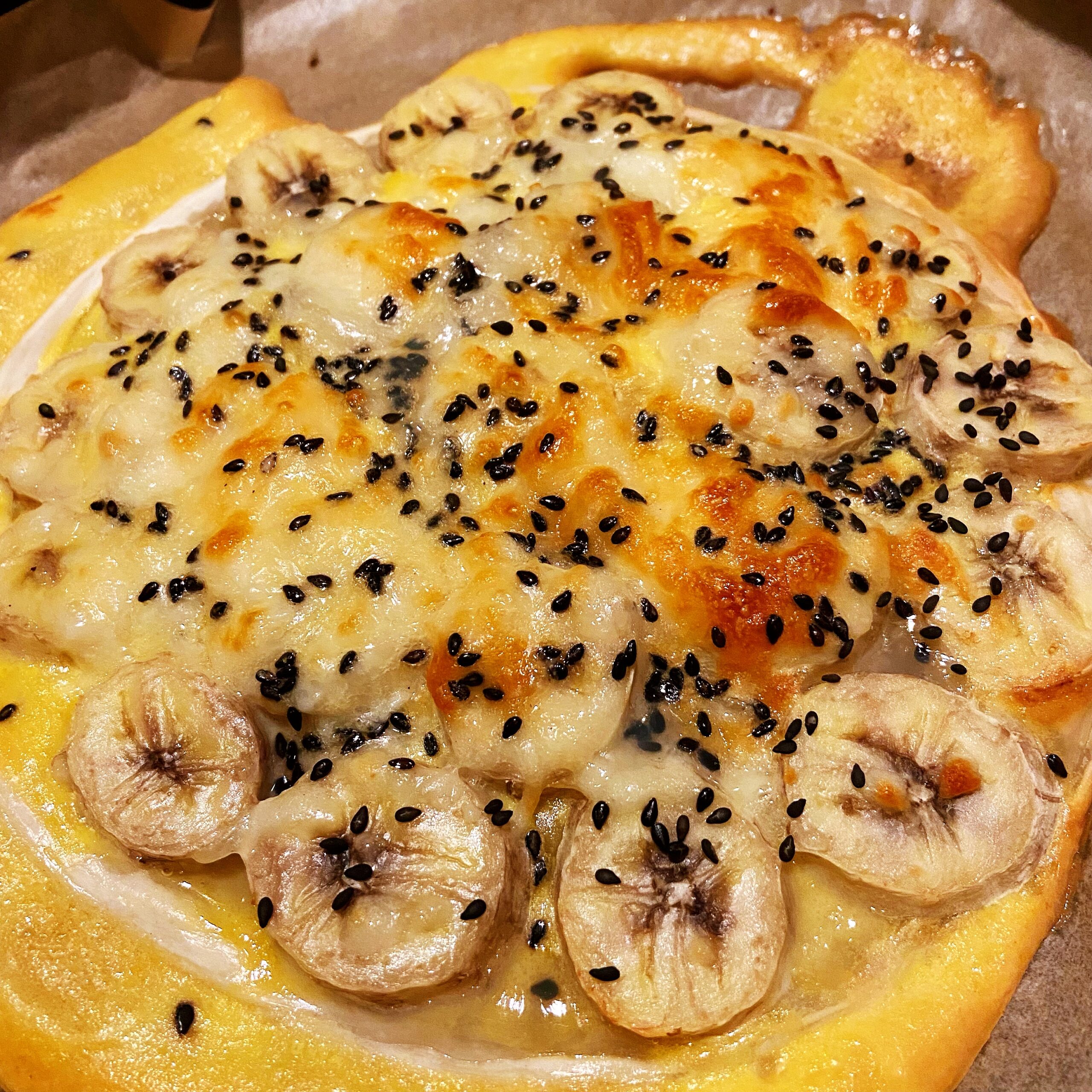 Breakfast Banana Cheese Pizza – AirGO recipes by EZCuisine